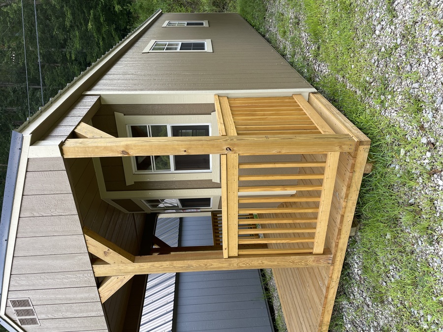 Utility Deluxe Playhouse - 12x32